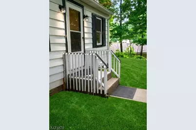 48 Vail Rd, Roxbury Township, NJ 07850 - Photo 3