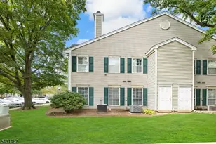 193 Columbus Dr, Franklin Township, NJ 08823 - Photo 3