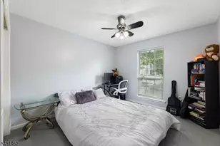 193 Columbus Dr, Franklin Township, NJ 08823 - Photo 21