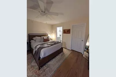 55 Gingerbread Castle Rd, Hamburg, NJ 07419 - Photo 5
