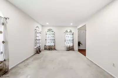 10 Julie Ct, Franklin Township, NJ 08873 - Photo 13