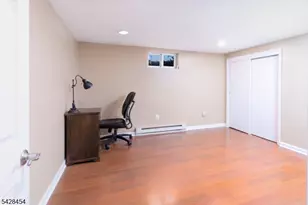 441 Blanchard Terrace, Hackensack, NJ 07601 - Photo 13