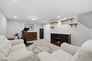 66 Ridgeway Ave, Hope Township, NJ 07825 - Photo 17