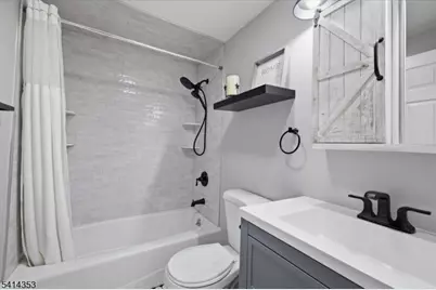 66 Ridgeway Ave, Hope Township, NJ 07825 - Photo 17