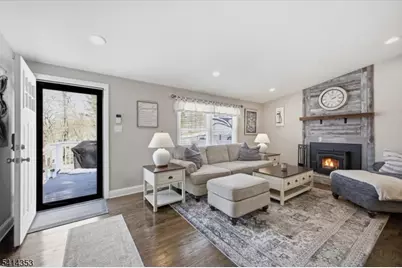 66 Ridgeway Ave, Hope Township, NJ 07825 - Photo 3