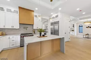 29 Sycamore Ave, Livingston, NJ 07039 - Photo 11