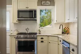 47 Miliken Rd, Woodbridge Township, NJ 07067 - Photo 13