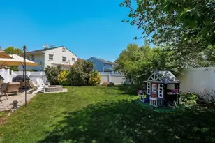 47 Miliken Rd, Woodbridge Township, NJ 07067 - Photo 35