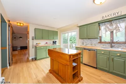6 Madoc Trl, Jefferson Township, NJ 07438 - Photo 11