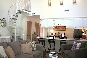4 Augusta Dr, Vernon, NJ 07462 - Photo 3