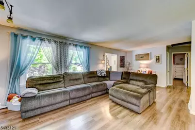 77 Marion Ave, Butler, NJ 07405 - Photo 11