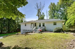77 Marion Ave, Butler, NJ 07405 - Photo 3