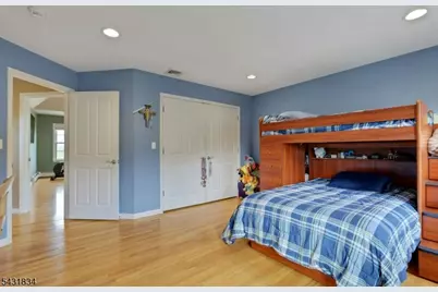 8 Buena Vista Dr, Ringwood, NJ 07456 - Photo 35