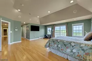 8 Buena Vista Dr, Ringwood, NJ 07456 - Photo 27