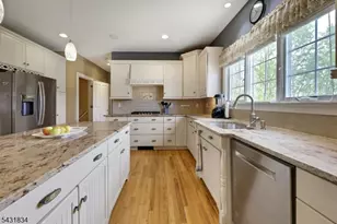8 Buena Vista Dr, Ringwood, NJ 07456 - Photo 21
