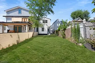 13 Orange Pl, Irvington, NJ 07111 - Photo 31
