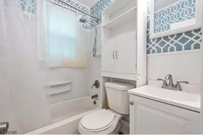 114 McGregor Ave, Mount Arlington, NJ 07856 - Photo 13