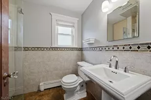 23 2nd Ave, Hawthorne, NJ 07506 - Photo 15