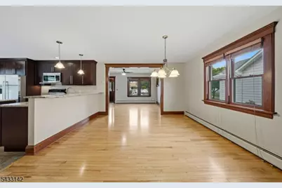 23 2nd Ave, Hawthorne, NJ 07506 - Photo 9