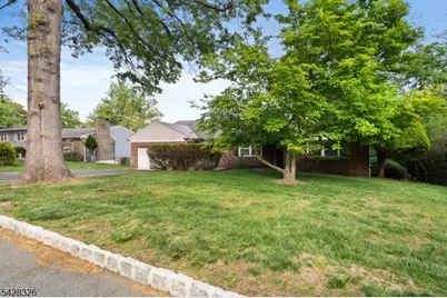 26 Devon Dr, West Orange Township, NJ 07052 - Photo 3