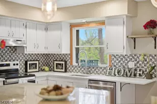 3 Lew May Dr, Andover Township, NJ 07860 - Photo 7