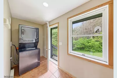 3 Lew May Dr, Andover Township, NJ 07860 - Photo 17
