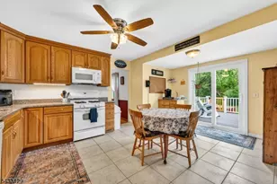 27 Tall Cedar Ct, Montgomery Township, NJ 08502 - Photo 15