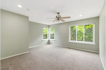 38 Cherrywood Dr, Franklin Township, NJ 08873 - Photo 11