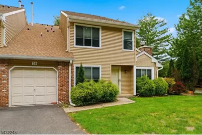 38 Cherrywood Dr, Franklin Township, NJ 08873 - Photo 1