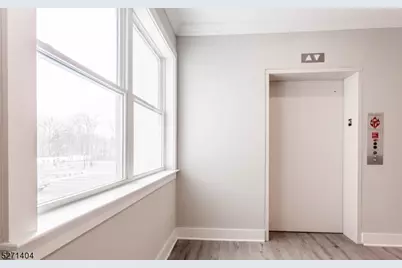 1025 Raritan Road #207, Clark Township, NJ 07066 - Photo 9