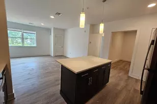 1025 Raritan Rd, Clark Township, NJ 07066 - Photo 11