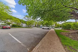 10 Stonyridge Dr, Lincoln Park, NJ 07035 - Photo 21