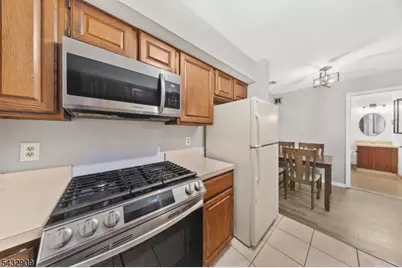 10 Stonyridge Dr, Lincoln Park, NJ 07035 - Photo 11