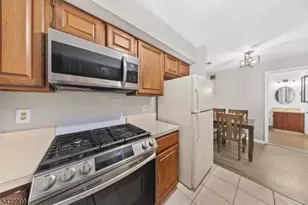 10 Stonyridge Dr, Lincoln Park, NJ 07035 - Photo 11