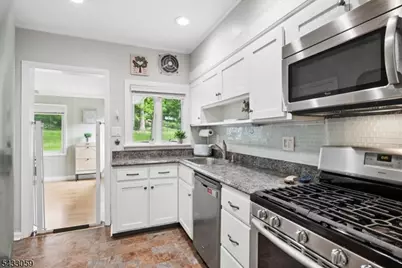47 W Lake Blvd, Morris Township, NJ 07960 - Photo 11