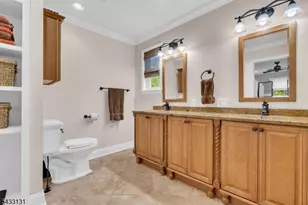 566 Glen Ridge Dr, Bridgewater, NJ 08807 - Photo 31