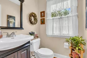 566 Glen Ridge Dr, Bridgewater, NJ 08807 - Photo 15