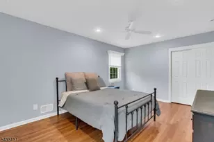 566 Glen Ridge Dr, Bridgewater, NJ 08807 - Photo 35