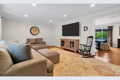 566 Glen Ridge Dr, Bridgewater, NJ 08807 - Photo 25