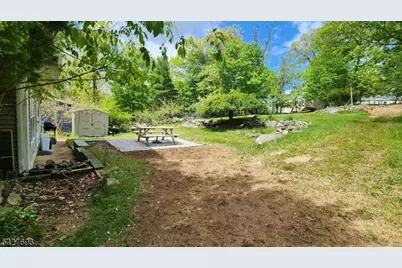 306 Nariticong Ave, Hopatcong, NJ 07843 - Photo 21