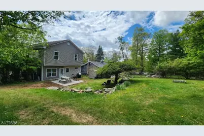 306 Nariticong Ave, Hopatcong, NJ 07843 - Photo 23