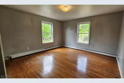 306 Nariticong Ave, Hopatcong, NJ 07843 - Photo 15