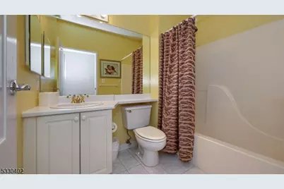 502 Brittany Dr #02, Wayne, NJ 07470 - Photo 17