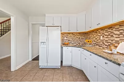 489 Brookside Ln, Hillsborough Township, NJ 08844 - Photo 7