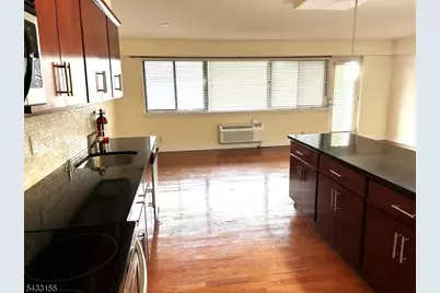60 Parkway Dr #3G, East Orange, NJ 07017 - Photo 11