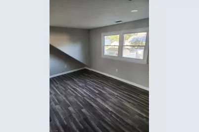 223 Plainfield Ave, Edison, NJ 08817 - Photo 7
