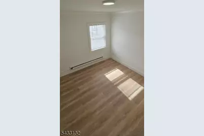 31 Main St Apt #1, Clinton, NJ 08809 - Photo 5
