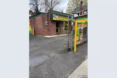 702 E 29th St, Paterson, NJ 07504 - Photo 1