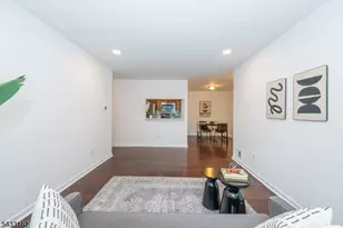 72 Cherry St, Jersey City, NJ 07305 - Photo 17