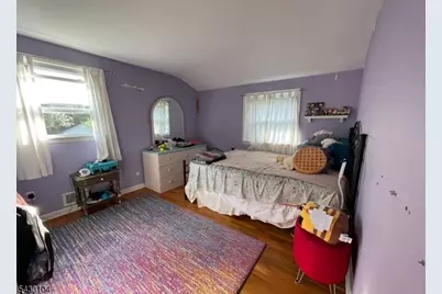 10 Falcon Ct, Livingston, NJ 07039 - Photo 7